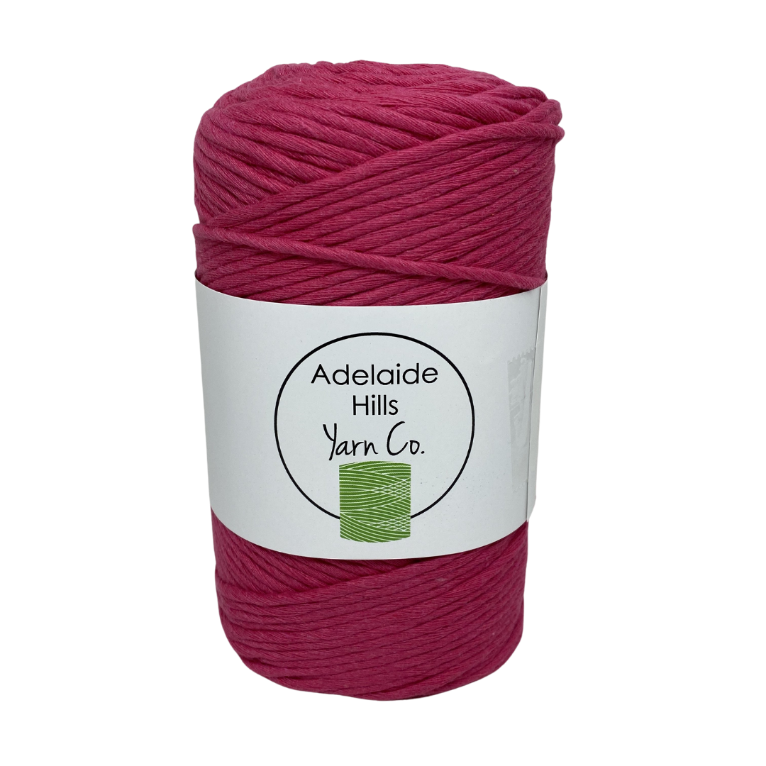 This cotton blend yarn can be put to use for crochet, weaving, knitting or even mini macrame projects. +/- 180 metres in length and consisting of 80% cotton fibres. 12/14 ply, Super Bulky, perfect for use with 5mm - 10mm hooks.